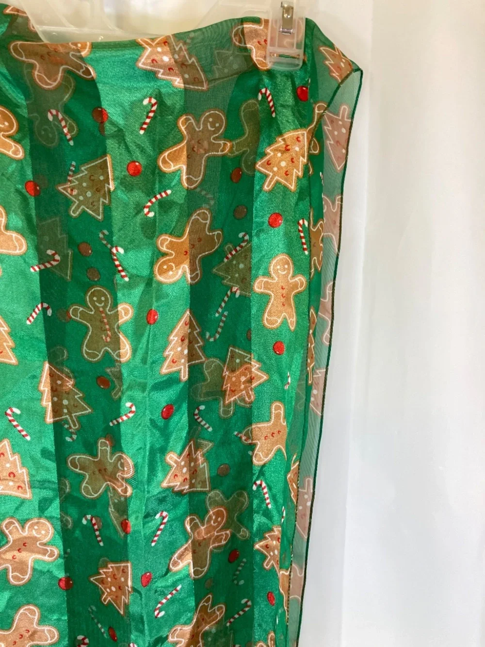Christmas Scarf Green Silk Feel Gingerbread All Over Print NWT Bay Studio